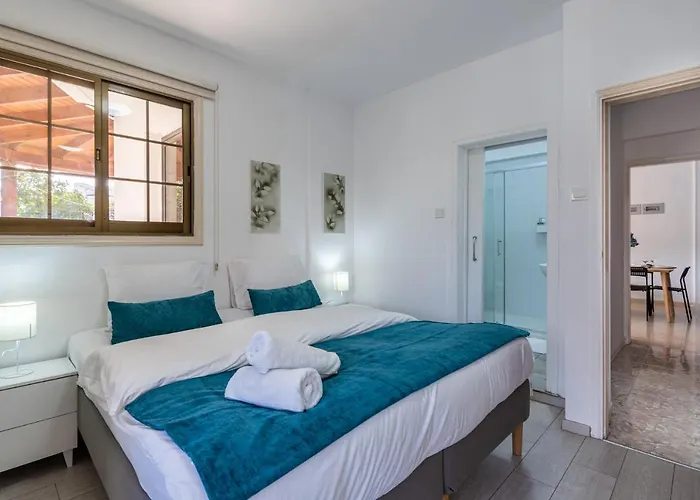 Apartamento Azure 2-br W/terrace In